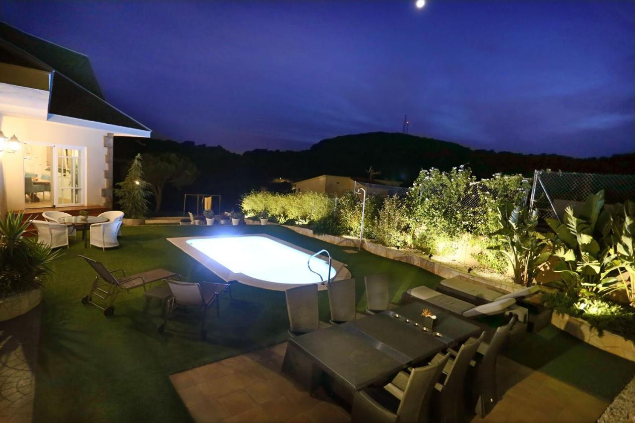 Homestay Villa Estrella - Costa Brava カレーリャ エクステリア 写真
