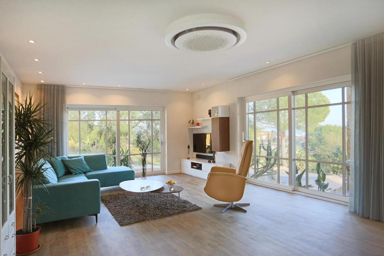 Homestay Villa Estrella - Costa Brava カレーリャ エクステリア 写真