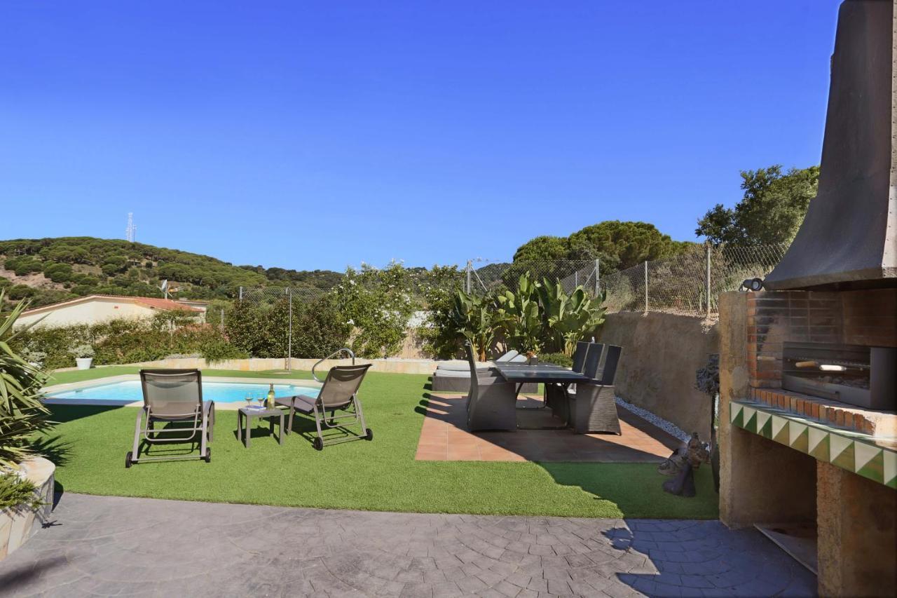 Homestay Villa Estrella - Costa Brava カレーリャ エクステリア 写真