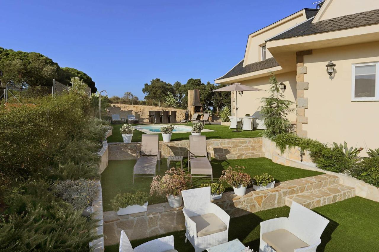 Homestay Villa Estrella - Costa Brava カレーリャ エクステリア 写真